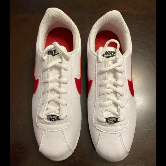New Nike Cortez White Red Leather Sneaker Shoes - Picture 11 of 11